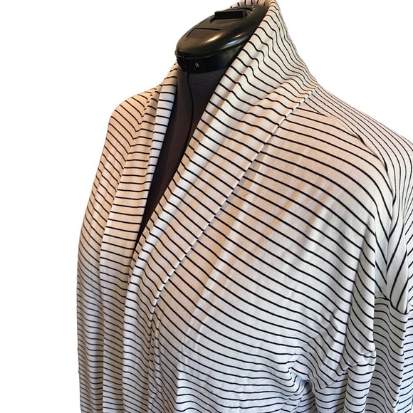 New Daily Ritual XL (20) plus size open front super soft long sleeve cardigan - Picture 4 of 11